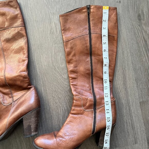 Giani Bernini Camel Leather Heeled Boots - Picture 5 of 10